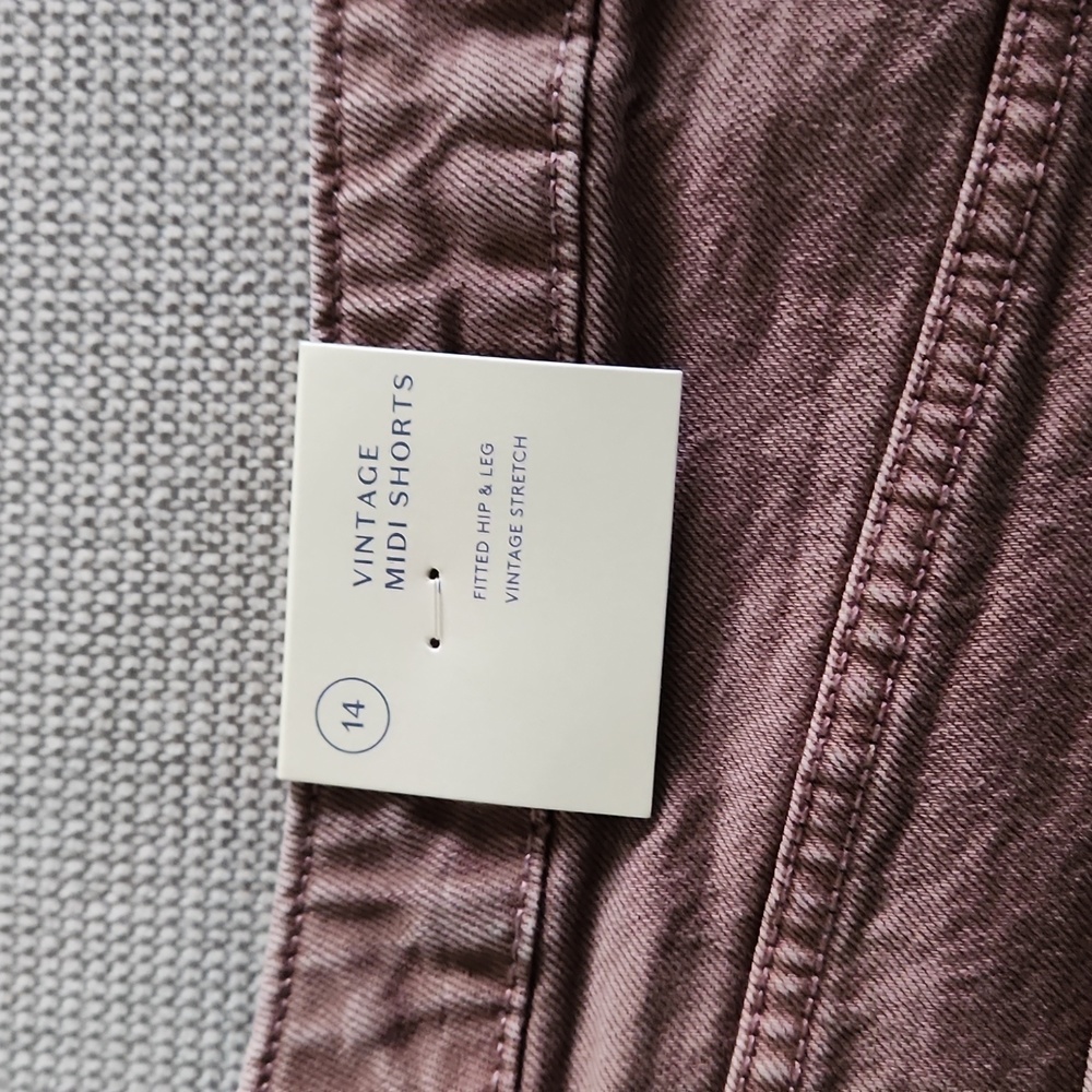 Universal Thread Shorts, NWT - Picture 6 of 7